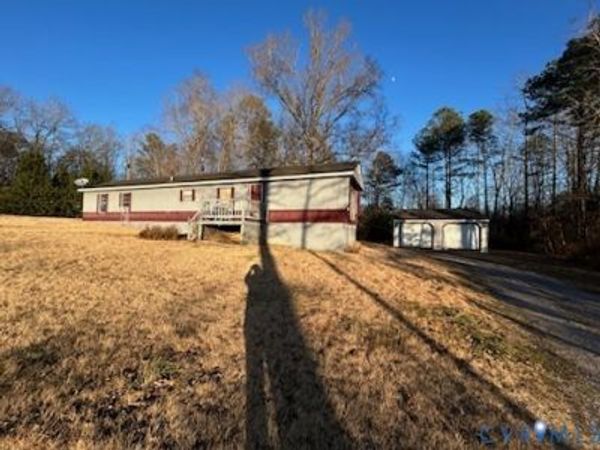 10209 Colemans Lake Road, Ford, VA 23850