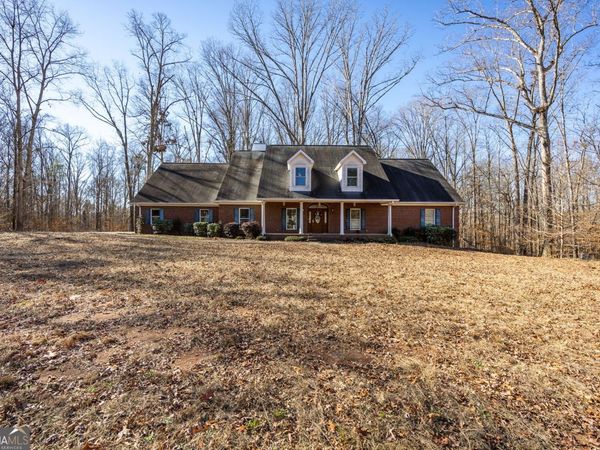 179 Stone Edge Drive, Gray, GA 31032