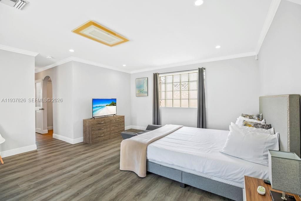 5320 NE 16th Ter , Fort Lauderdale, FL 33334 Photo