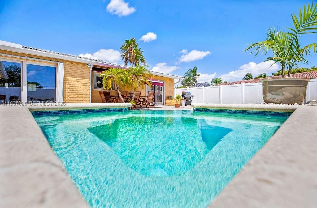 5320 NE 16th Ter , Fort Lauderdale, FL 33334 Photo