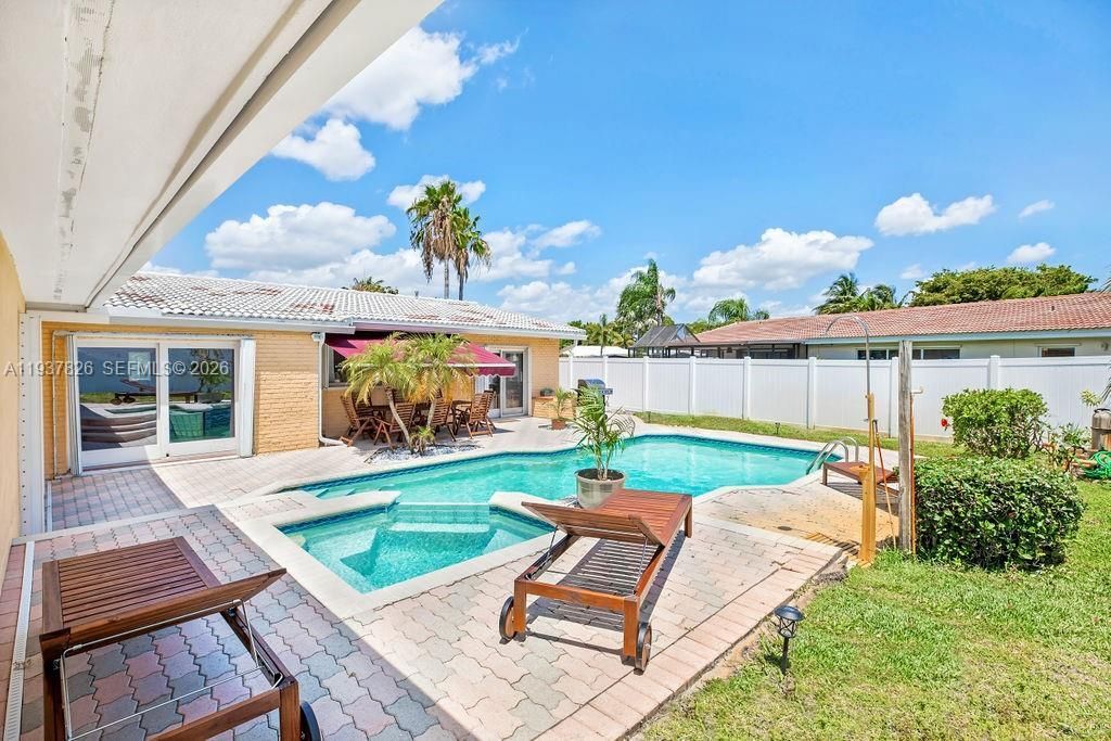 5320 NE 16th Ter , Fort Lauderdale, FL 33334 Photo