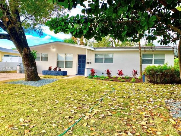 6671 Mckinley St, Hollywood, FL 33024