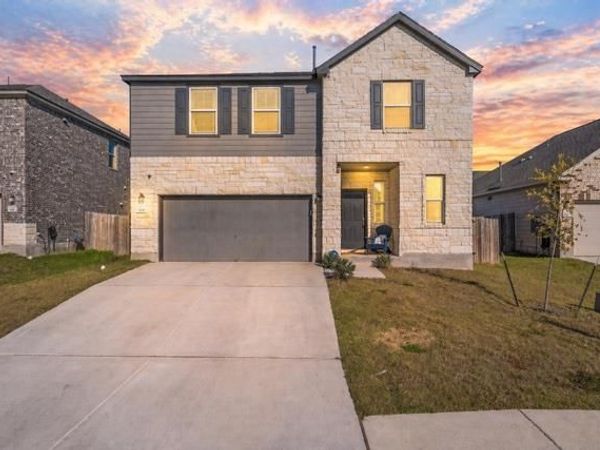 218 Summit DR, Lockhart, TX 78644