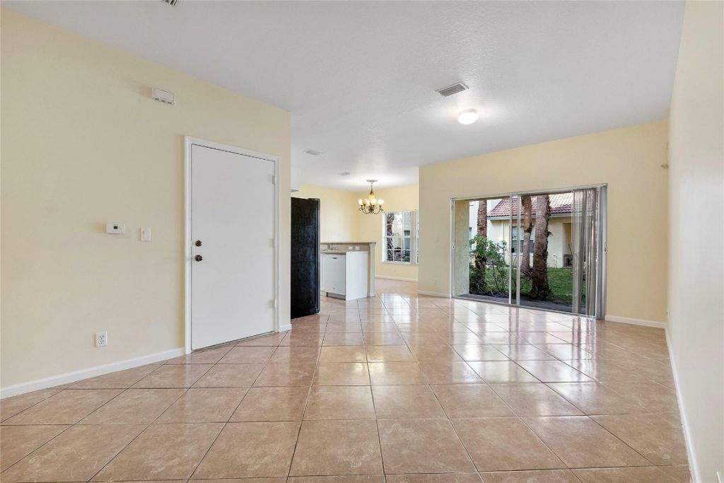 1253 NW 27th Avenue, Pompano Beach, FL 33069 Photo