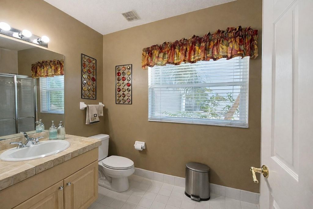 1381 Beacon Cir, Wellington, FL 33414 Photo