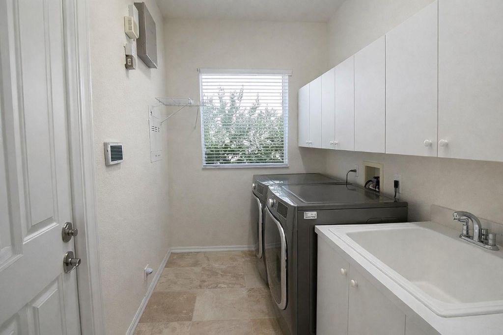 1381 Beacon Cir, Wellington, FL 33414 Photo