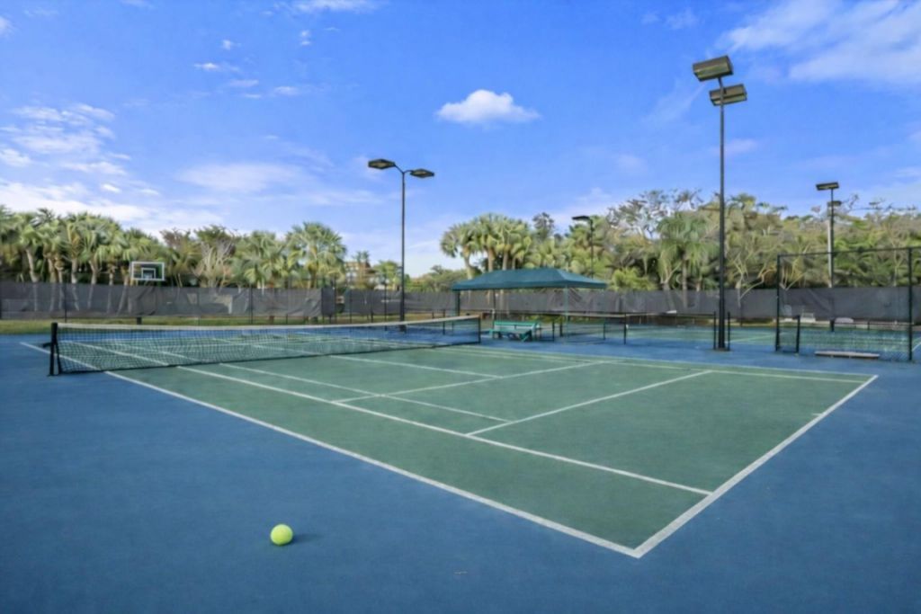 1381 Beacon Cir, Wellington, FL 33414 Photo