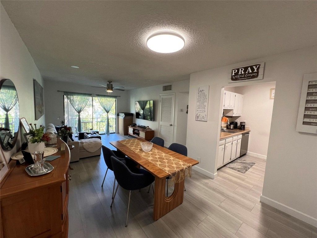 825 NW 13th, Unit 207, Boca Raton, FL 33486 Photo