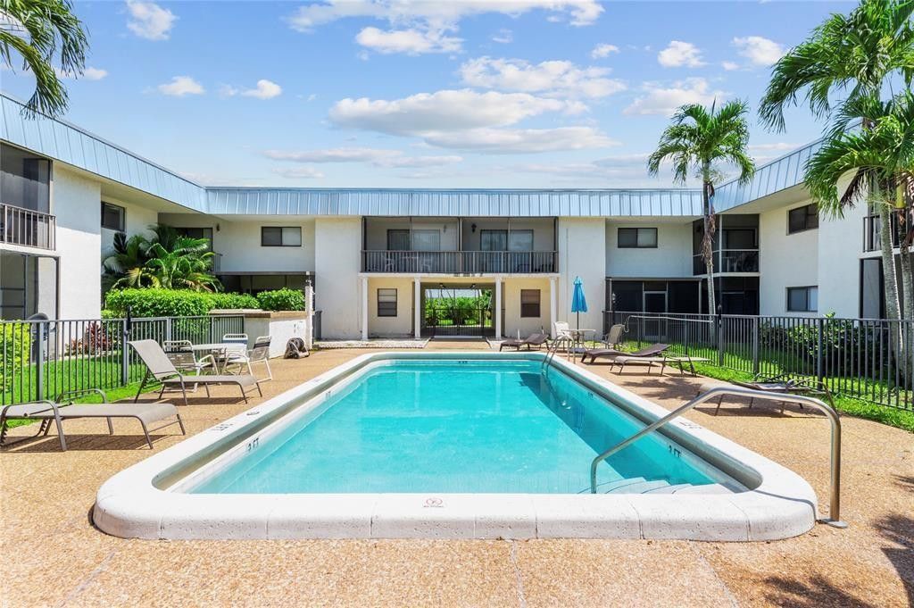 825 NW 13th, Unit 207, Boca Raton, FL 33486 Photo