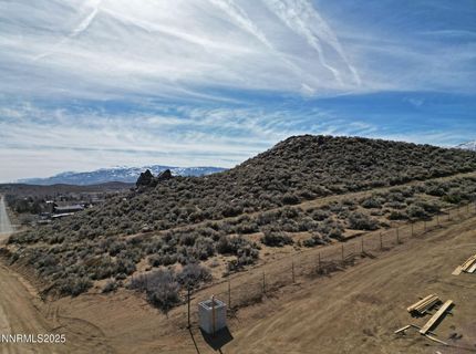 9425 Spearhead Way, Reno, NV 89506 Photo