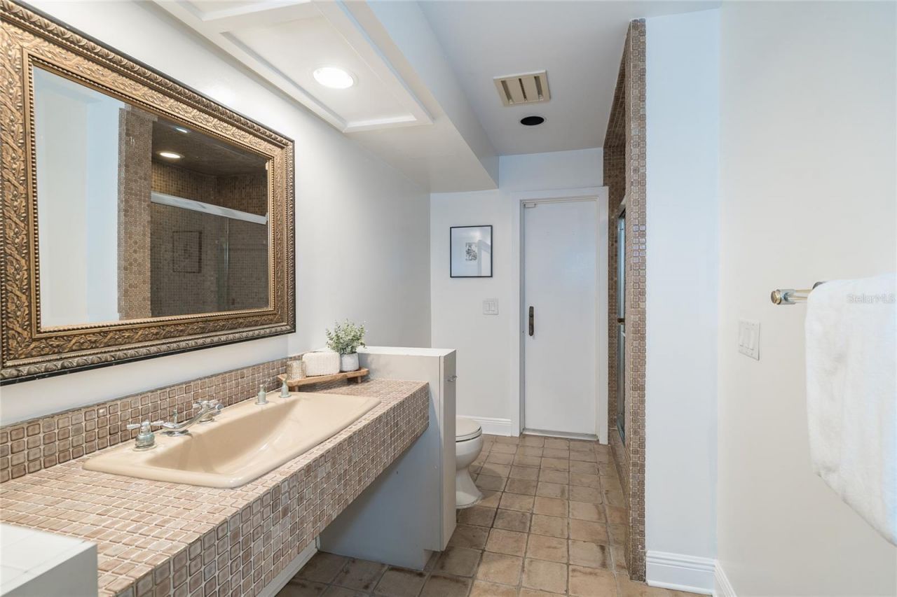 4302 Carrollwood Village Drive, Tampa, FL 33618 Photo