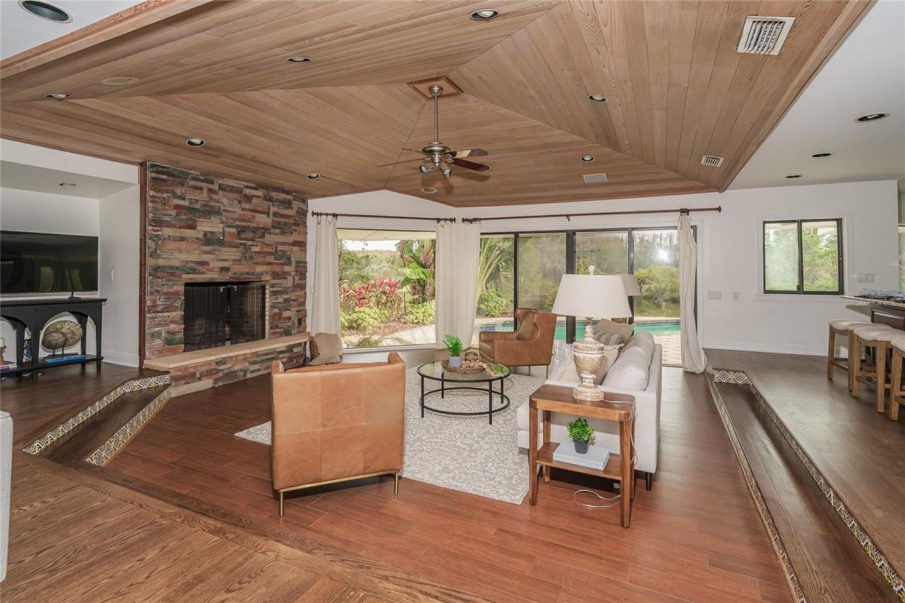 4302 Carrollwood Village Drive, Tampa, FL 33618 Photo