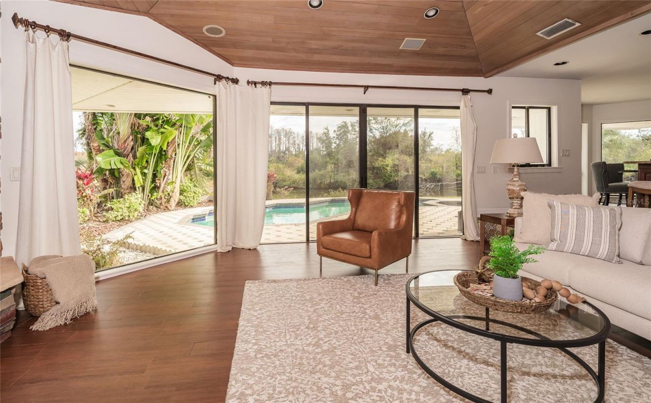 4302 Carrollwood Village Drive, Tampa, FL 33618 Photo