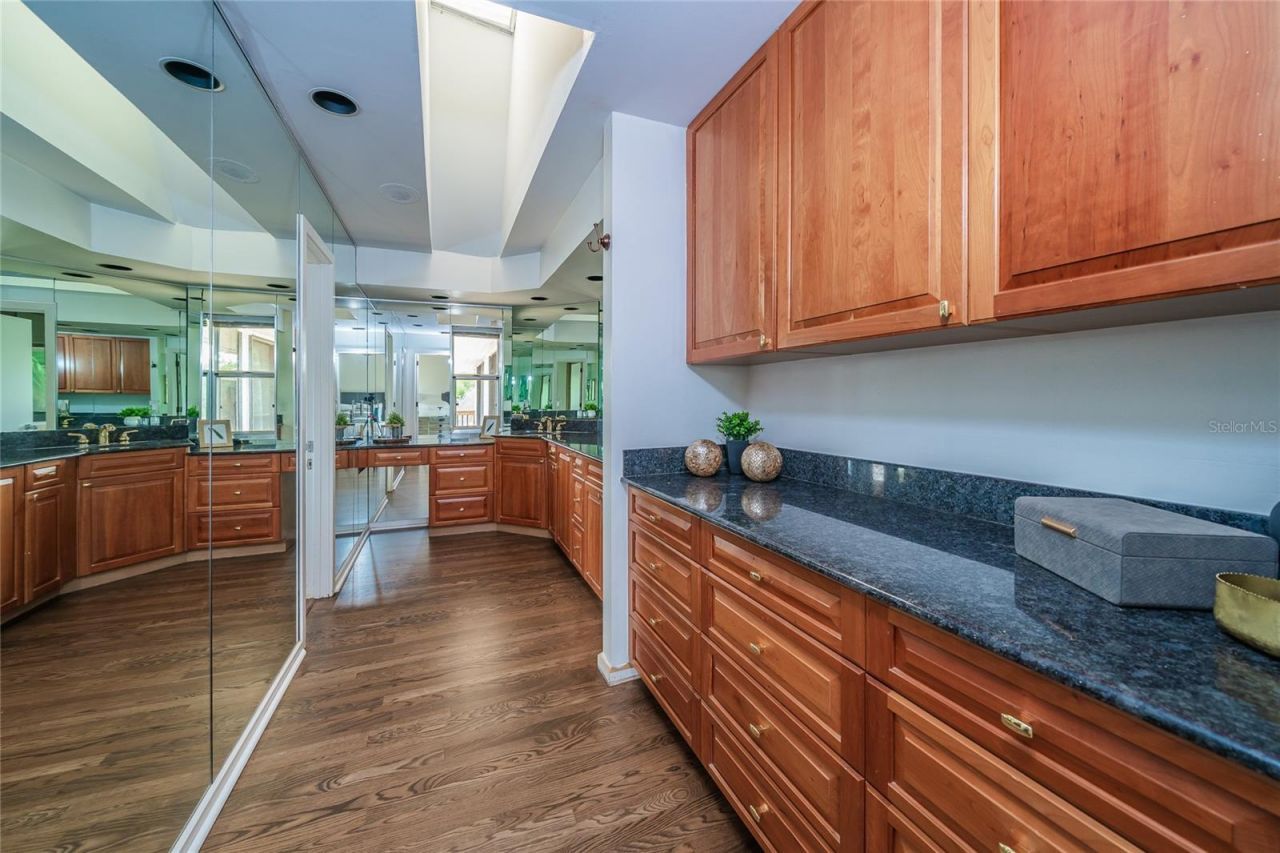 4302 Carrollwood Village Drive, Tampa, FL 33618 Photo