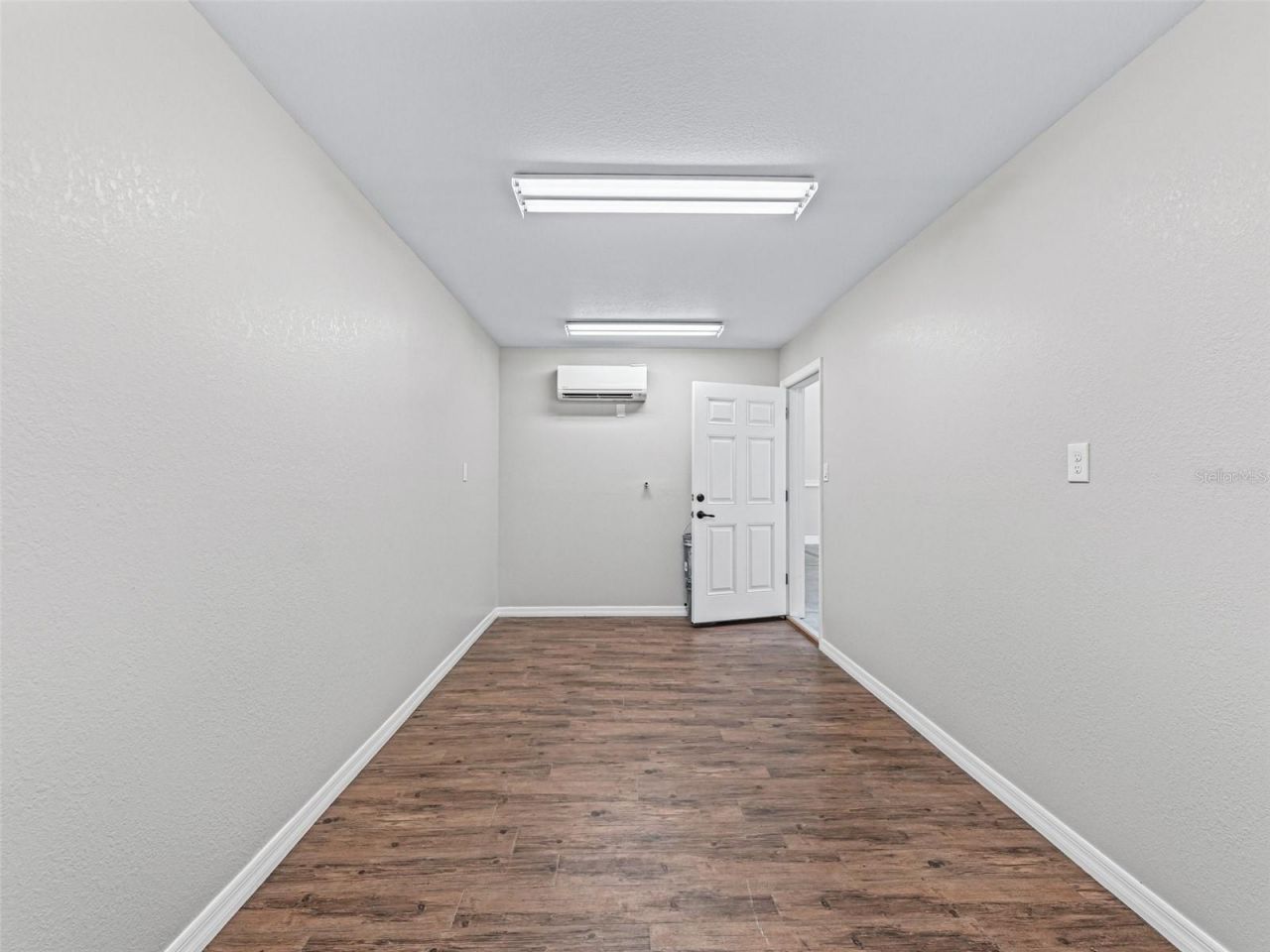 13945 SE 156th Lane, Weirsdale, FL 32195 Photo