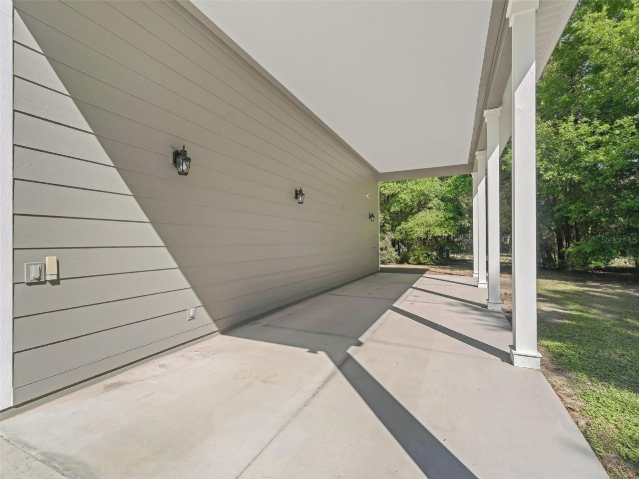 13945 SE 156th Lane, Weirsdale, FL 32195 Photo