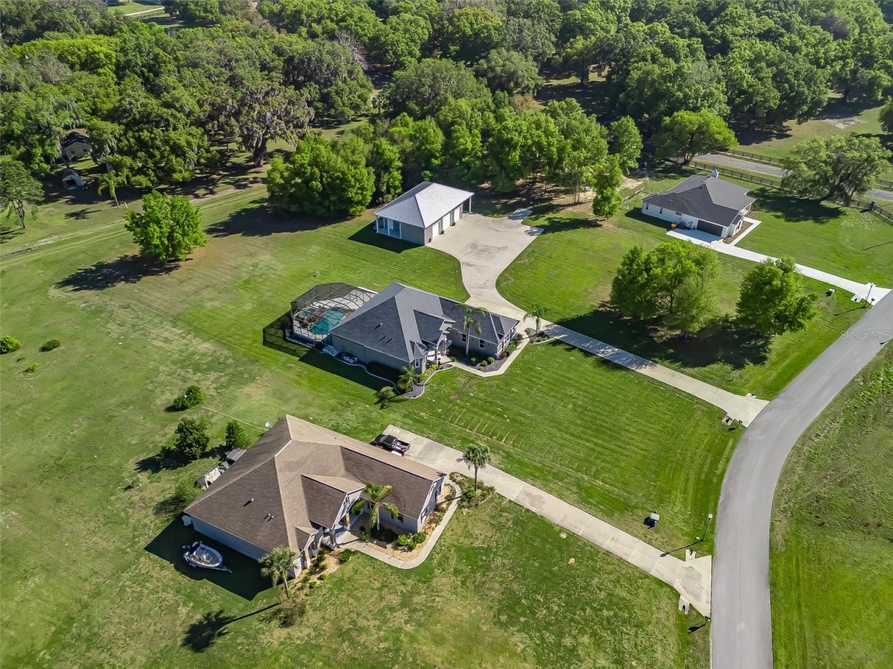 13945 SE 156th Lane, Weirsdale, FL 32195 Photo