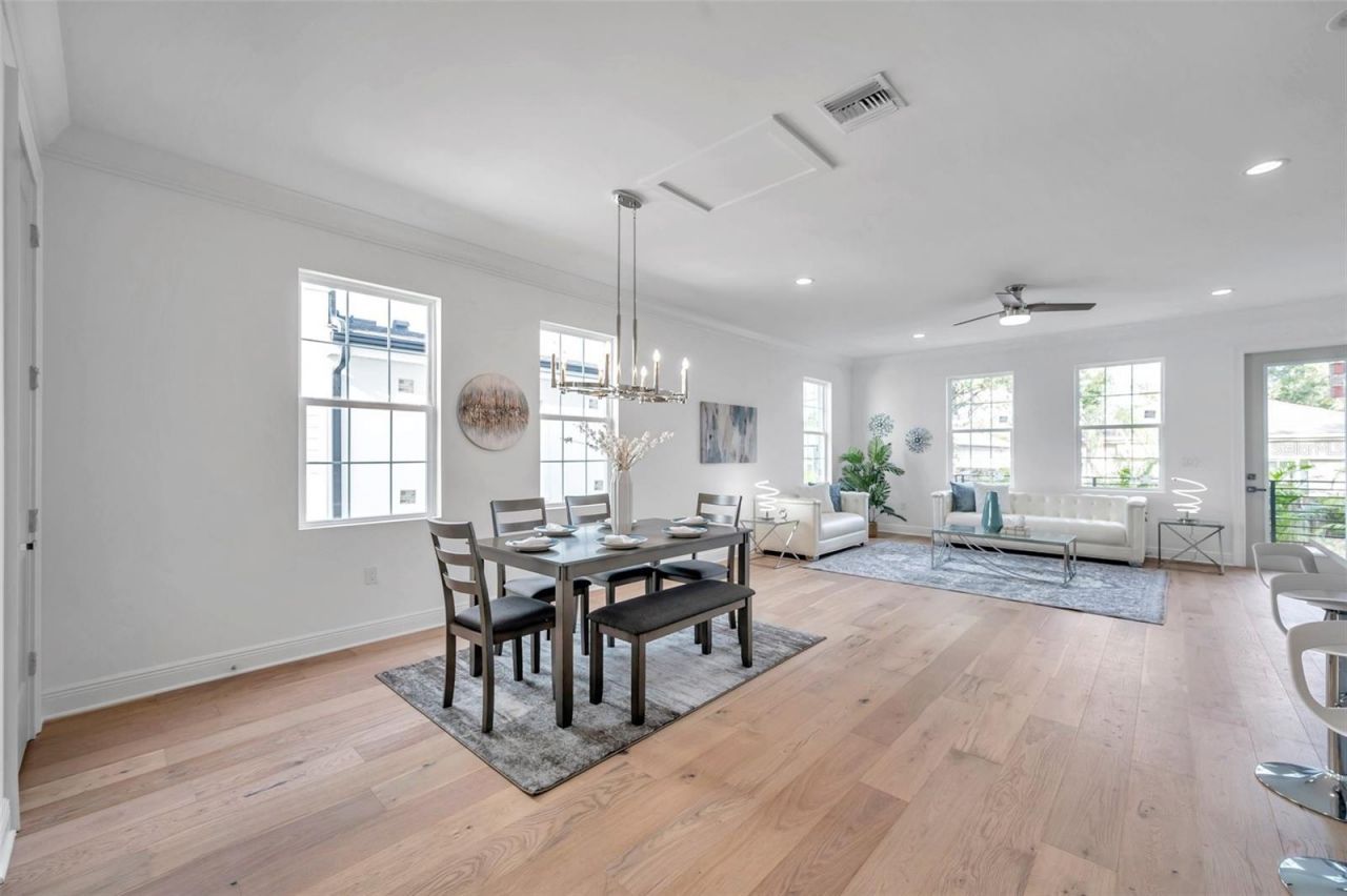 2345 Bahia Vista Street, Sarasota, FL 34239 Photo