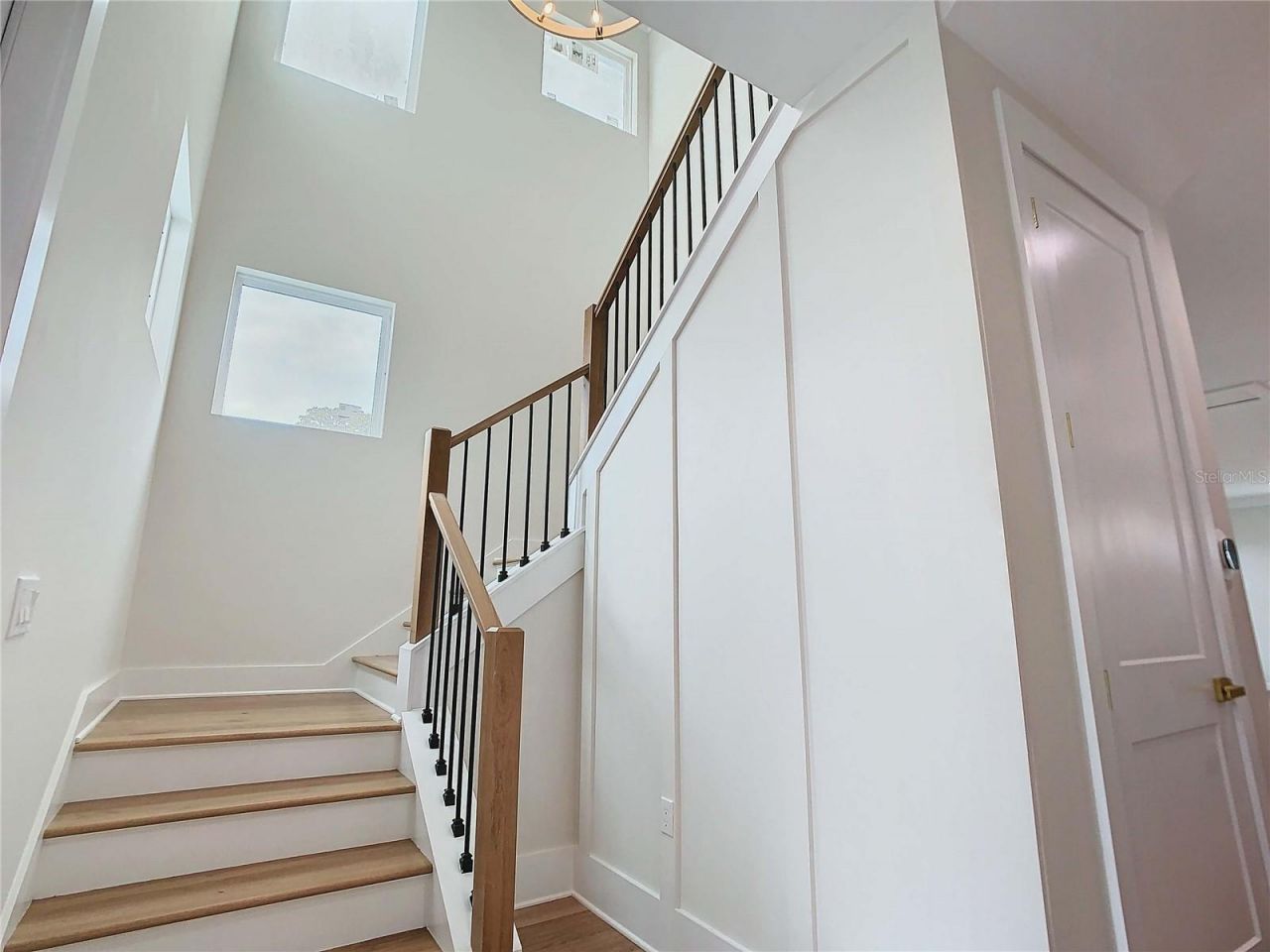 2345 Bahia Vista Street, Sarasota, FL 34239 Photo