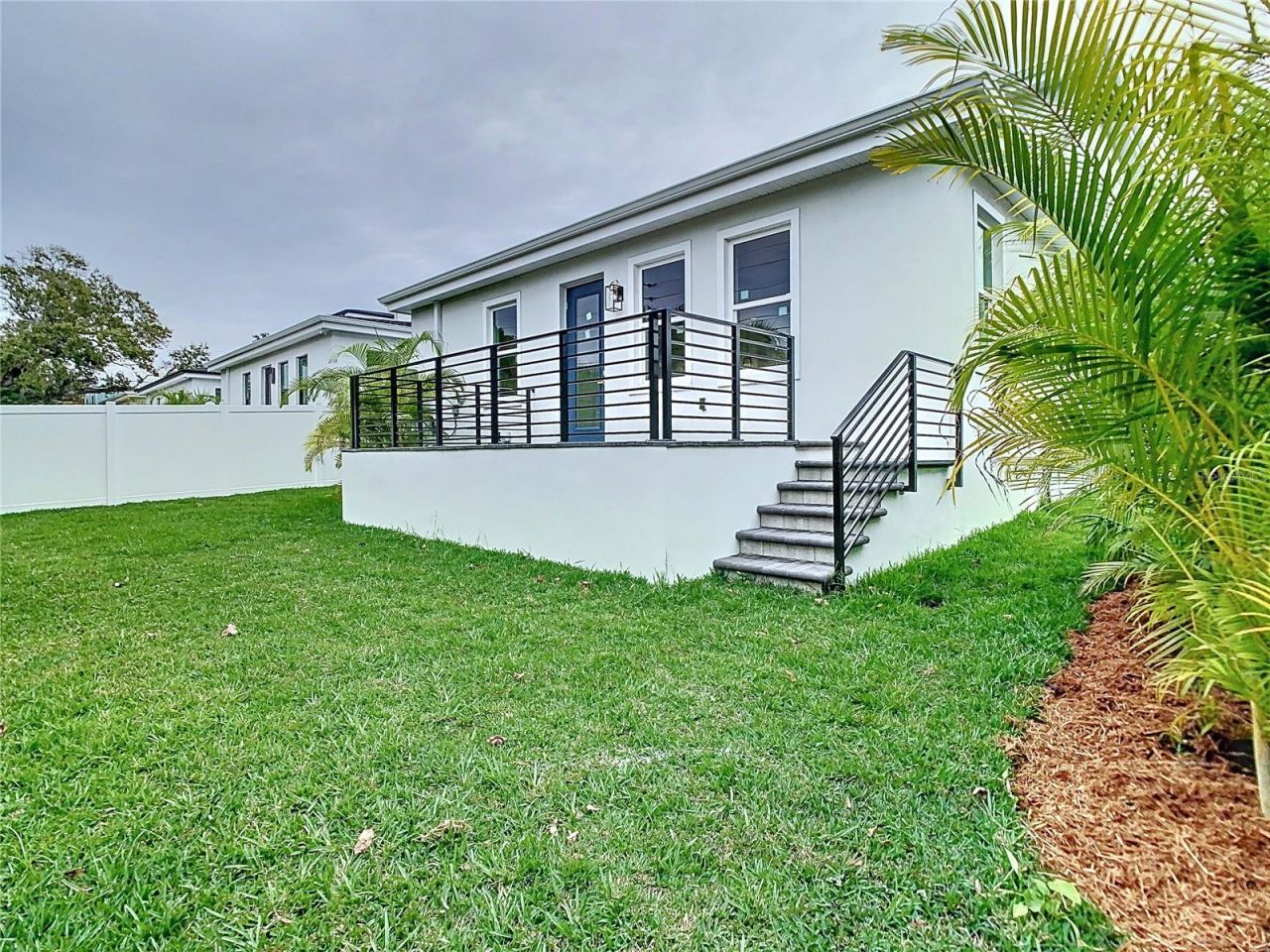 2345 Bahia Vista Street, Sarasota, FL 34239 Photo