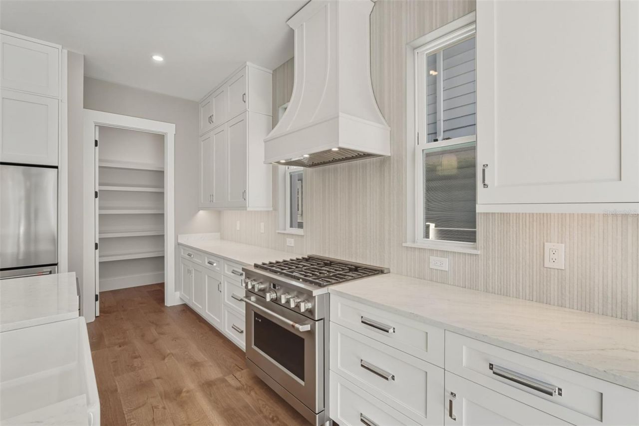 844 26th Avenue N, Saint Petersburg, FL 33704 Photo