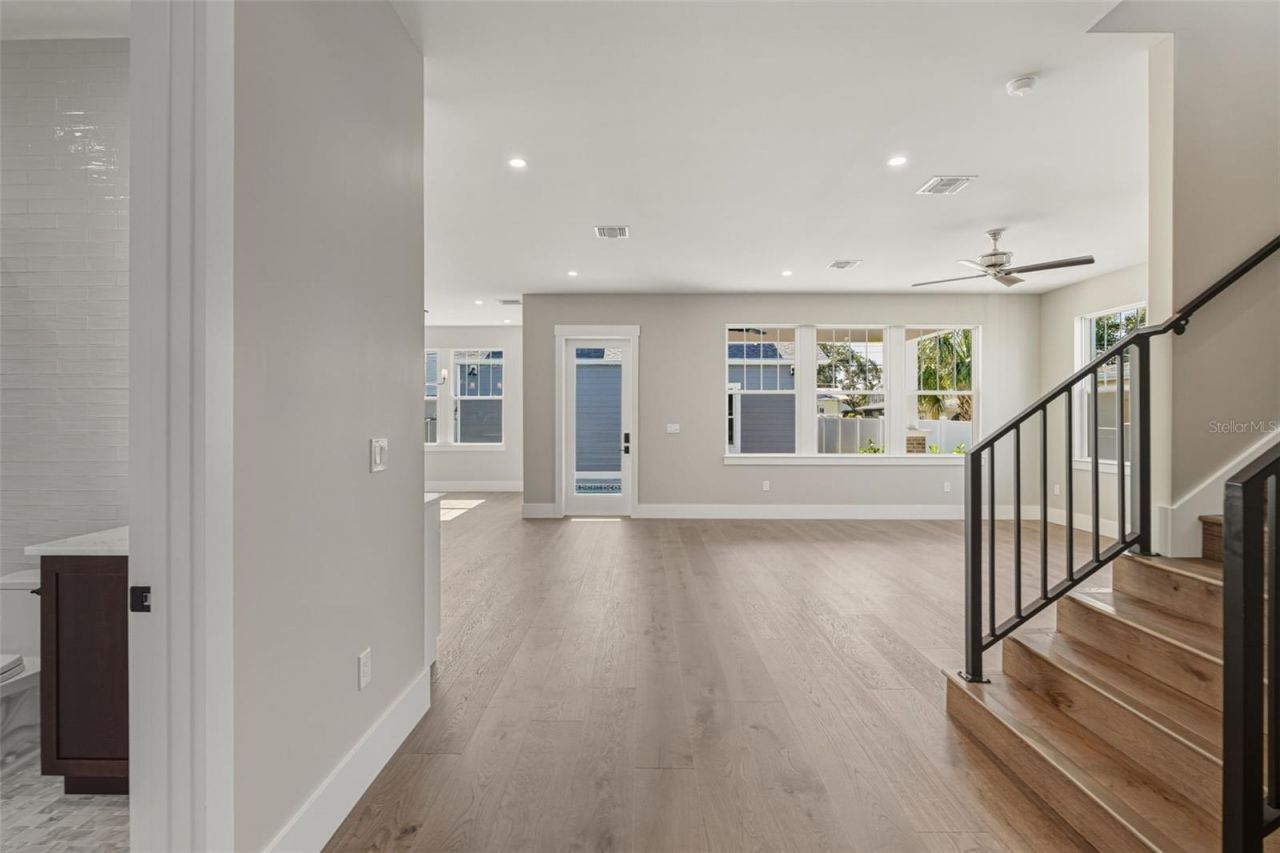 844 26th Avenue N, Saint Petersburg, FL 33704 Photo