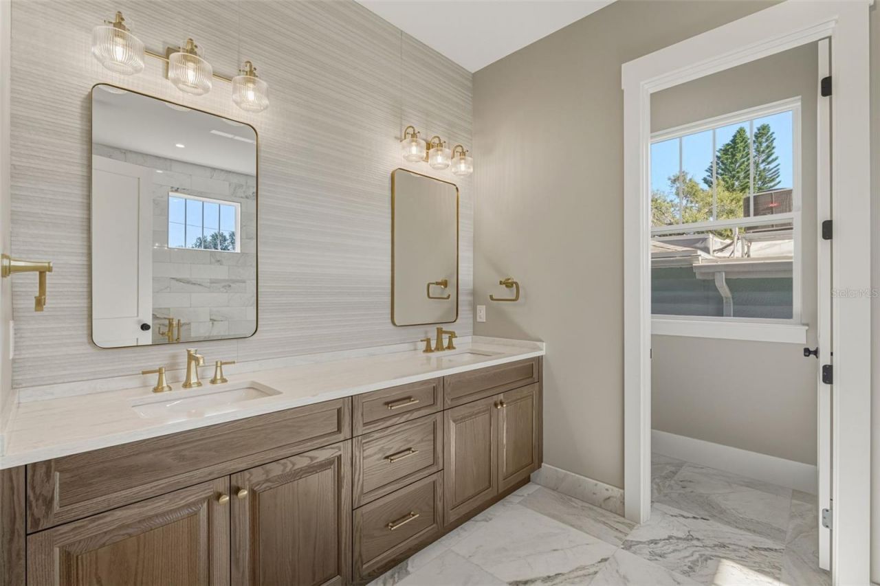 844 26th Avenue N, Saint Petersburg, FL 33704 Photo