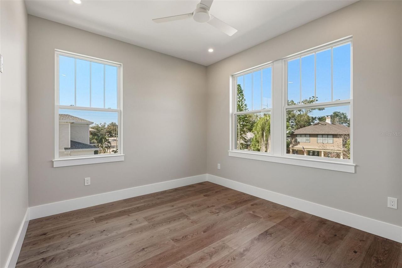 844 26th Avenue N, Saint Petersburg, FL 33704 Photo