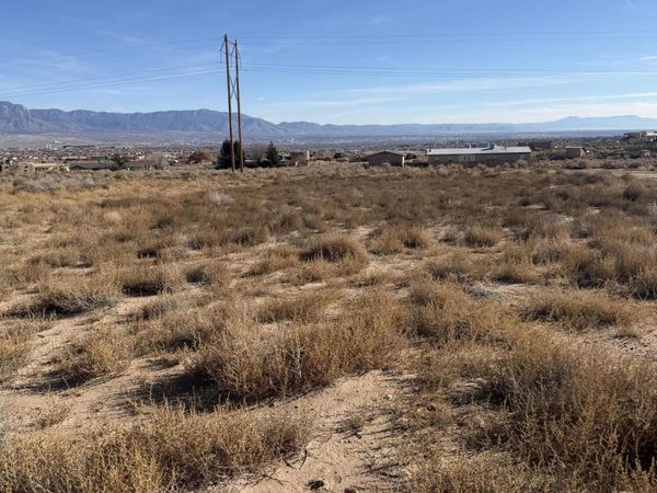 1216 Villa Road SE, Rio Rancho, NM 87124