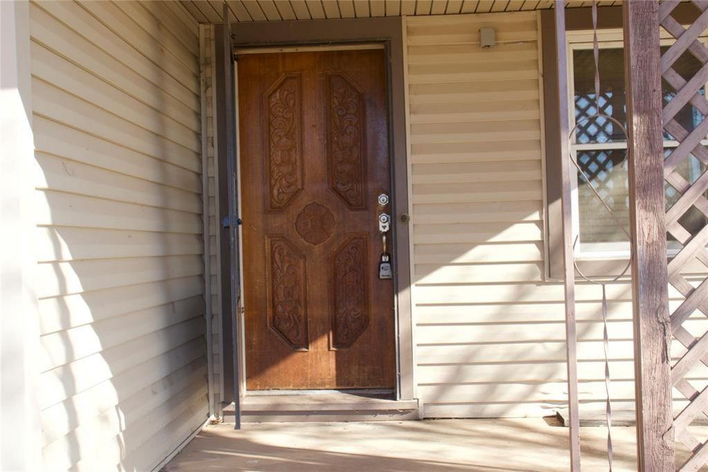 419 N Elma Avenue, Okeene, OK 73763 Main Photo