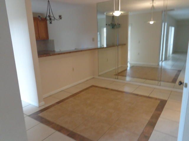 3510 35th Way, Unit #3510, West Palm Beach, FL 33407 Photo