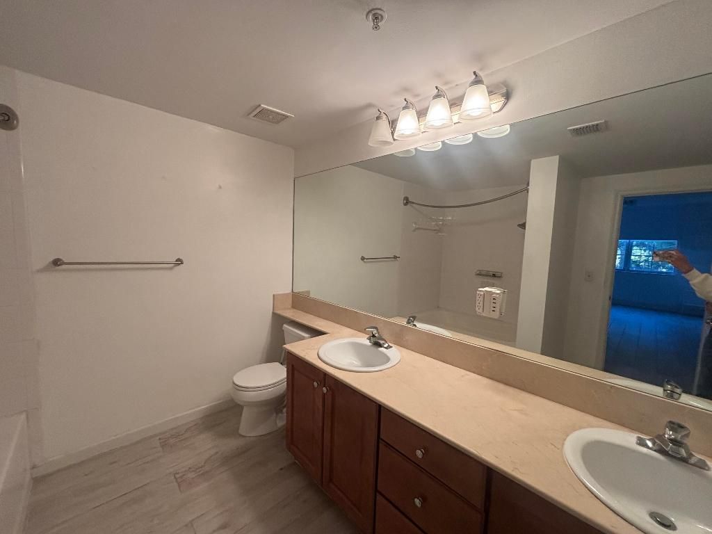 11770 Saint Andrews Place, Unit 202, Wellington, FL 33414 Photo