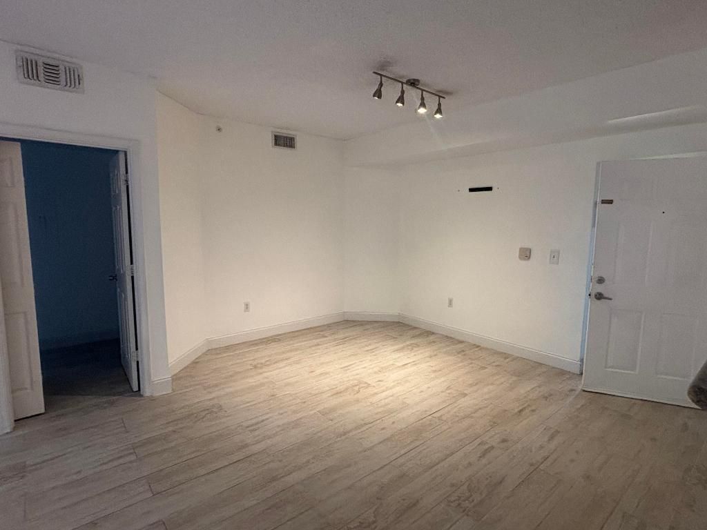 11770 Saint Andrews Place, Unit 202, Wellington, FL 33414 Photo