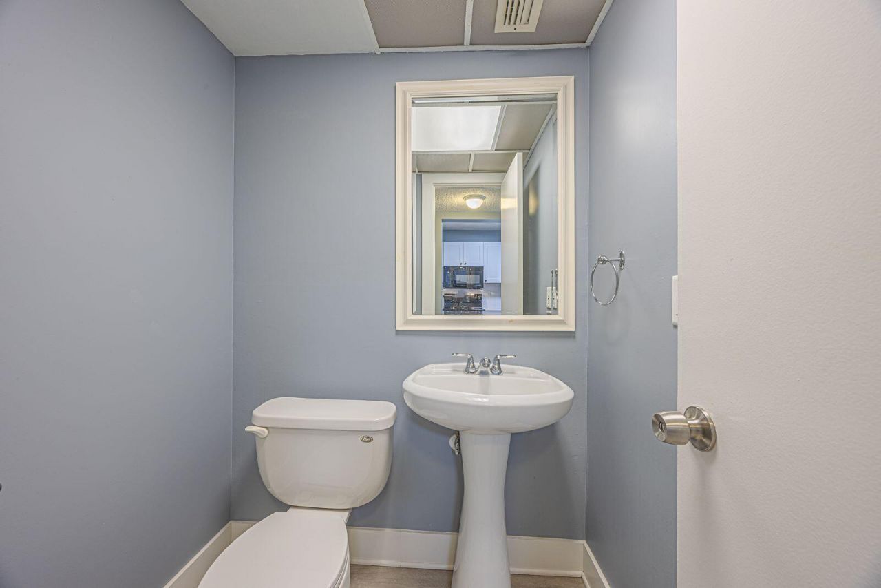 9440 SW 8th Street, Unit 417, Boca Raton, FL 33428 Photo