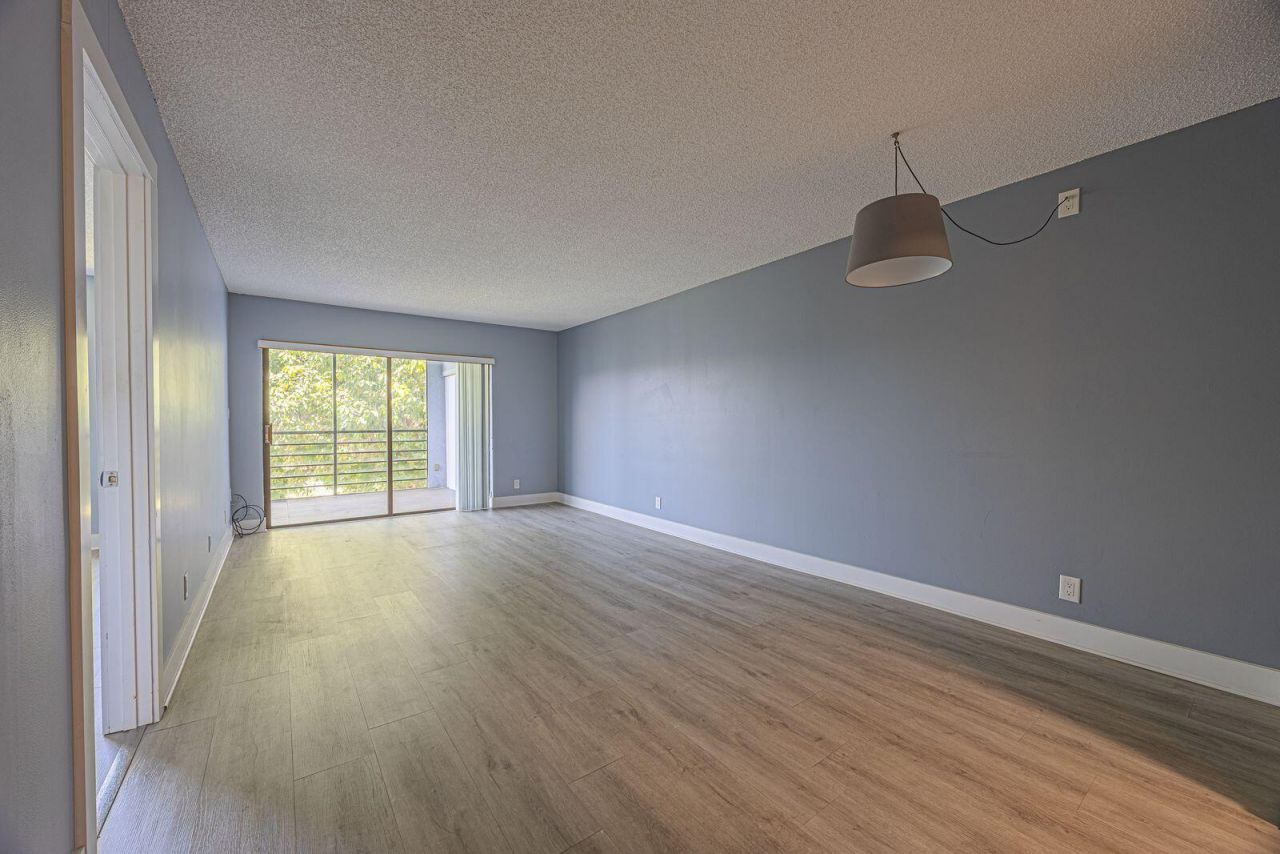 9440 SW 8th Street, Unit 417, Boca Raton, FL 33428 Photo