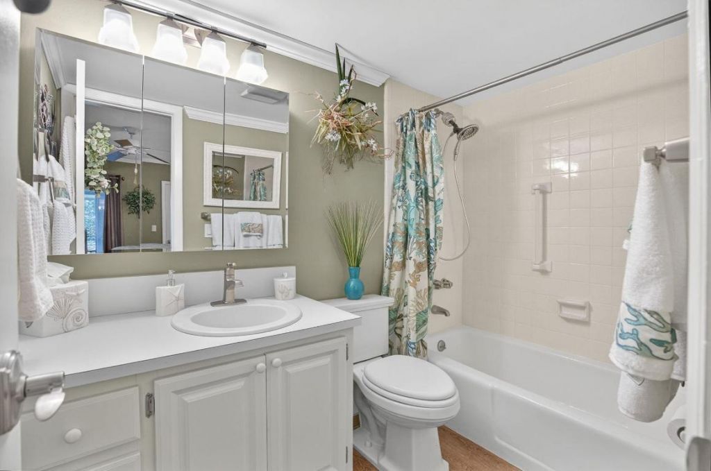 6 Garden Street, Unit 201p, Tequesta, FL 33469 Photo