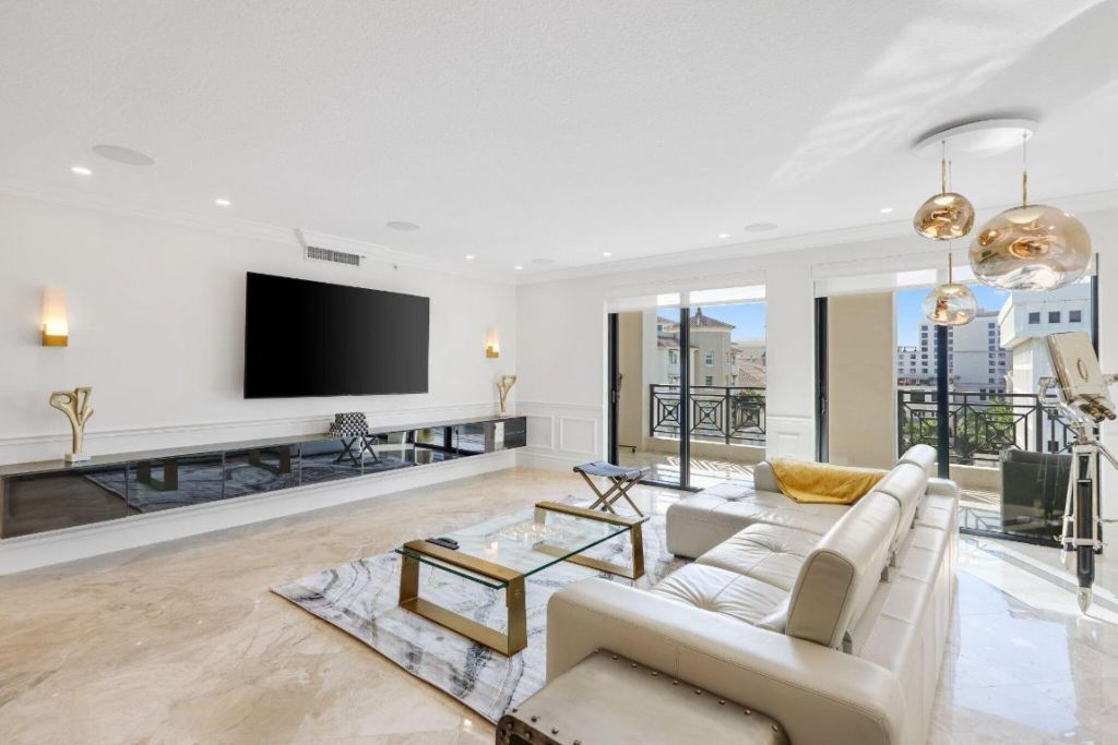 200 E Palmetto Park Road, Unit 811, Boca Raton, FL 33432 Photo