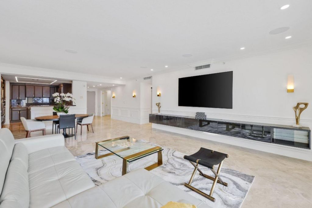 200 E Palmetto Park Road, Unit 811, Boca Raton, FL 33432 Photo