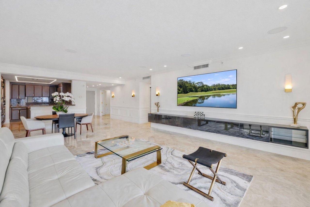 200 E Palmetto Park Road, Unit 811, Boca Raton, FL 33432 Photo