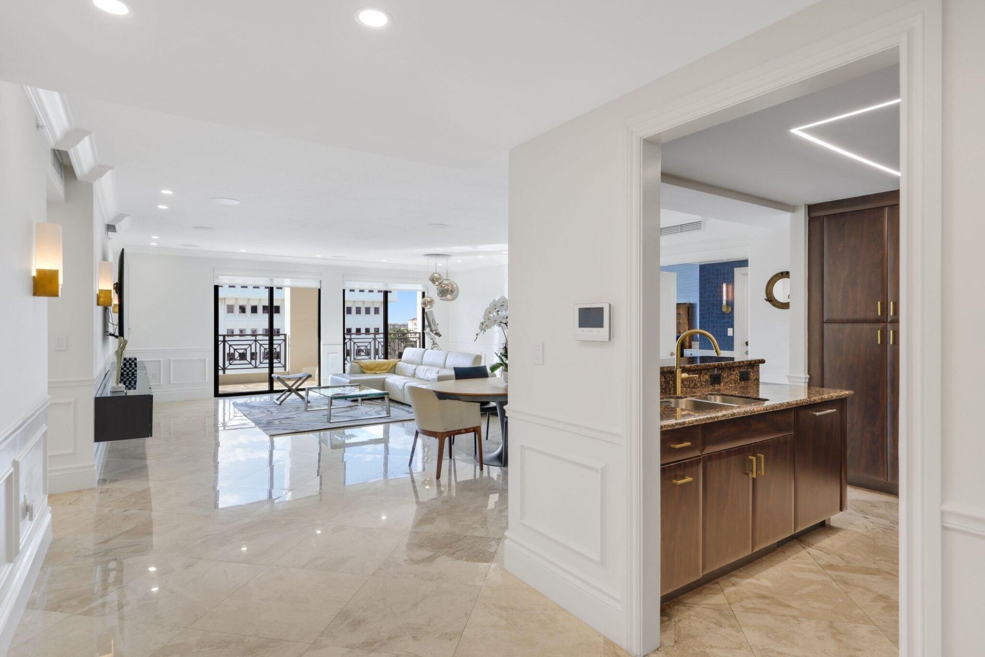 200 E Palmetto Park Road, Unit 811, Boca Raton, FL 33432 Photo