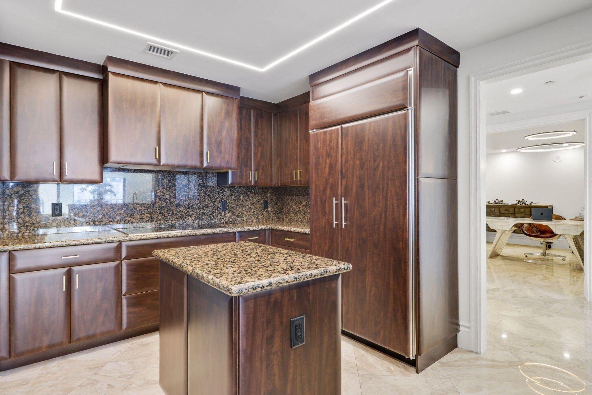 200 E Palmetto Park Road, Unit 811, Boca Raton, FL 33432 Photo