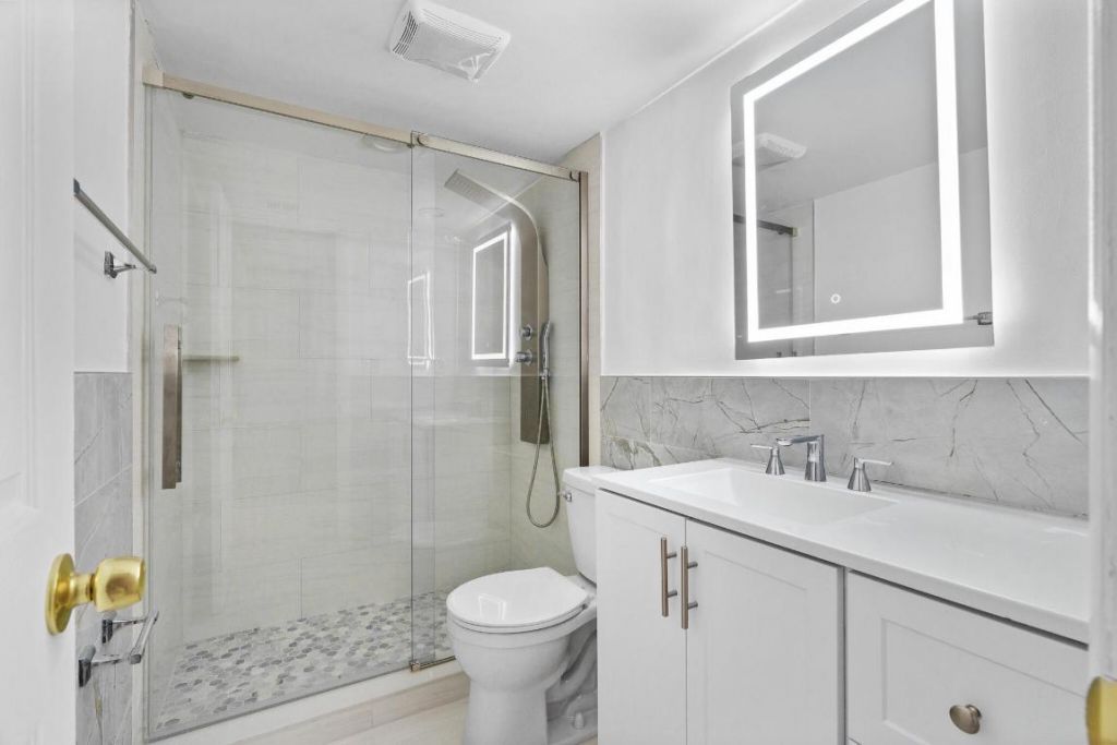 3580 S Ocean Boulevard, Unit 8b, South Palm Beach, FL 33480 Photo
