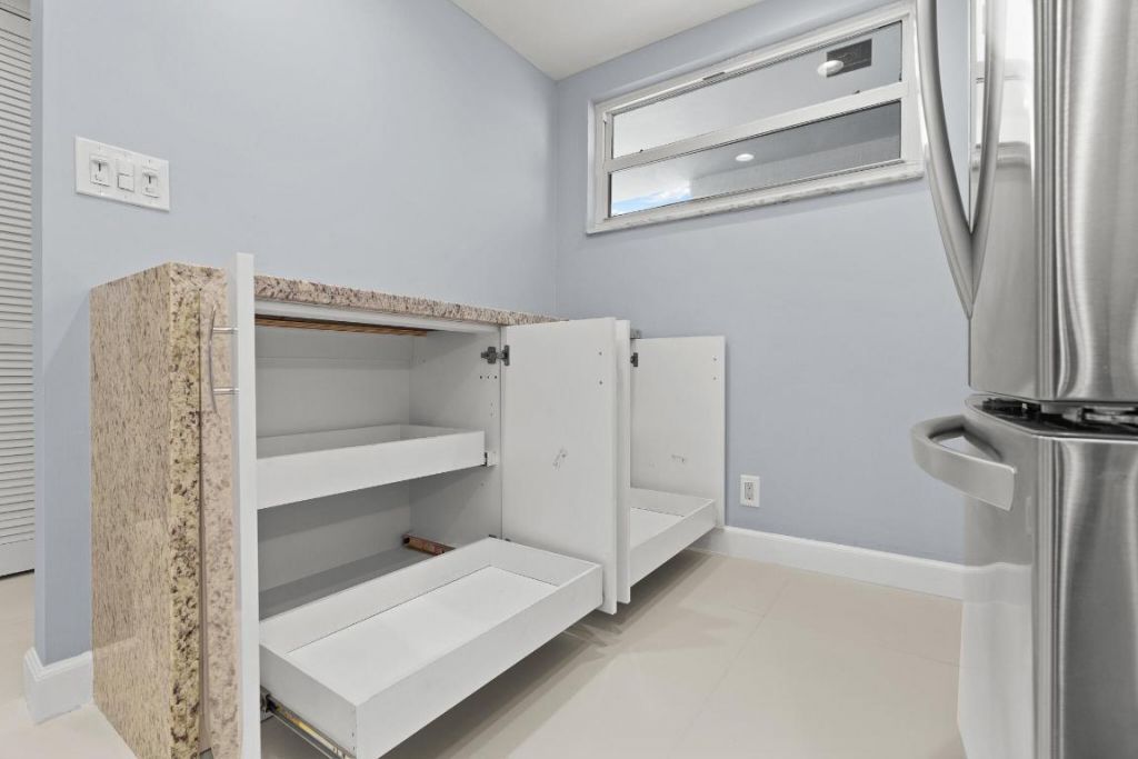 3580 S Ocean Boulevard, Unit 8b, South Palm Beach, FL 33480 Photo