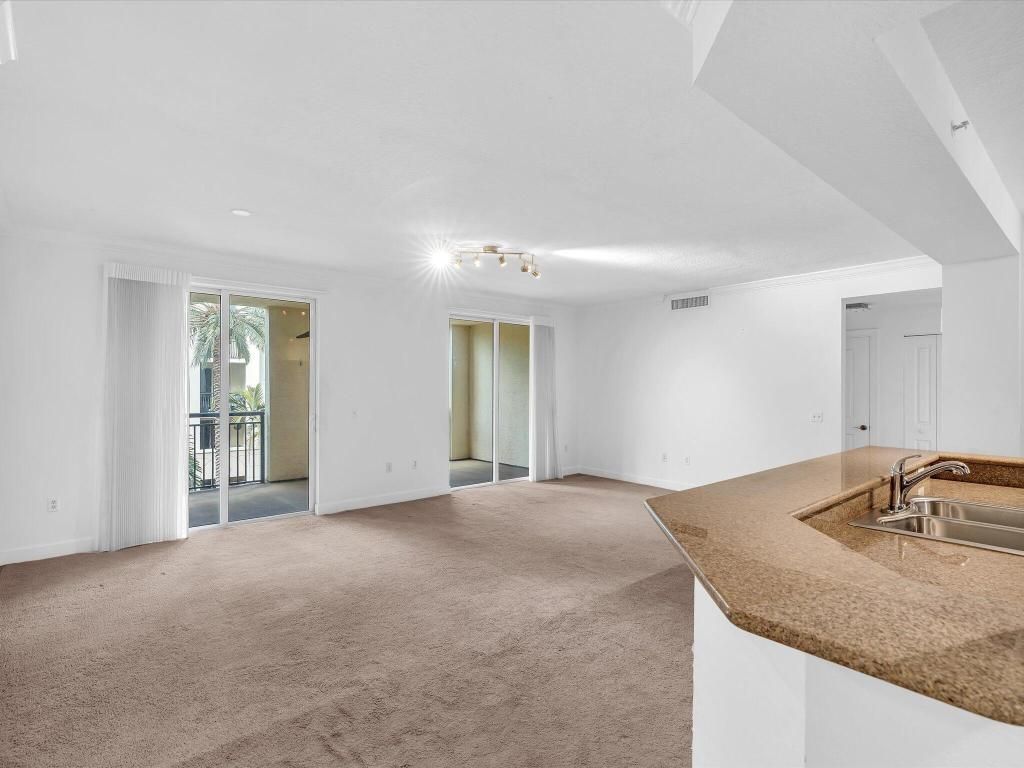 4303 Renaissance Way, Unit 303, Boynton Beach, FL 33426 Photo