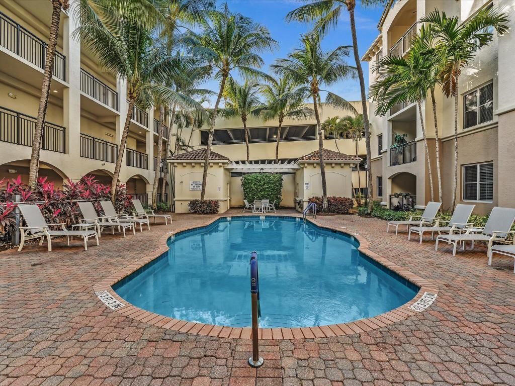 4303 Renaissance Way, Unit 303, Boynton Beach, FL 33426 Photo