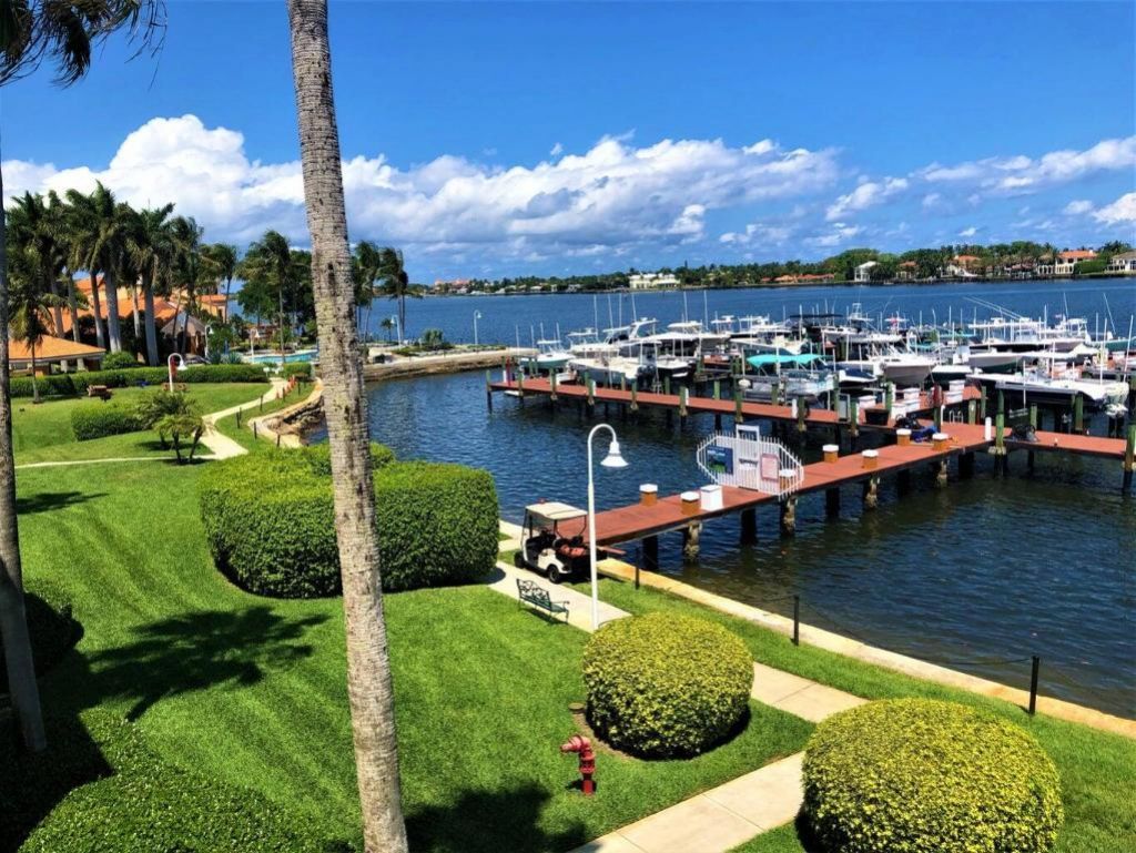 107 Yacht Club Way, Unit 308, Hypoluxo, FL 33462 Photo