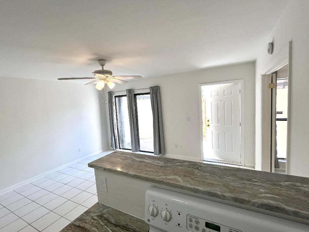 631 Executive Center Drive, Unit K101, West Palm Beach, FL 33401 Photo