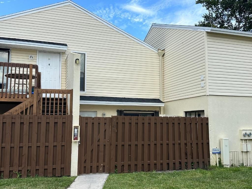 631 Executive Center Drive, Unit K101, West Palm Beach, FL 33401 Photo