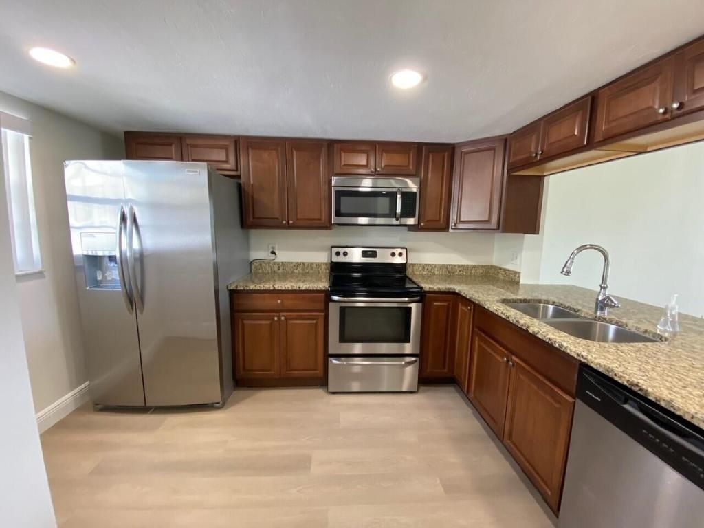 1604 Palm Beach Trace Drive, Royal Palm Beach, FL 33411 Photo