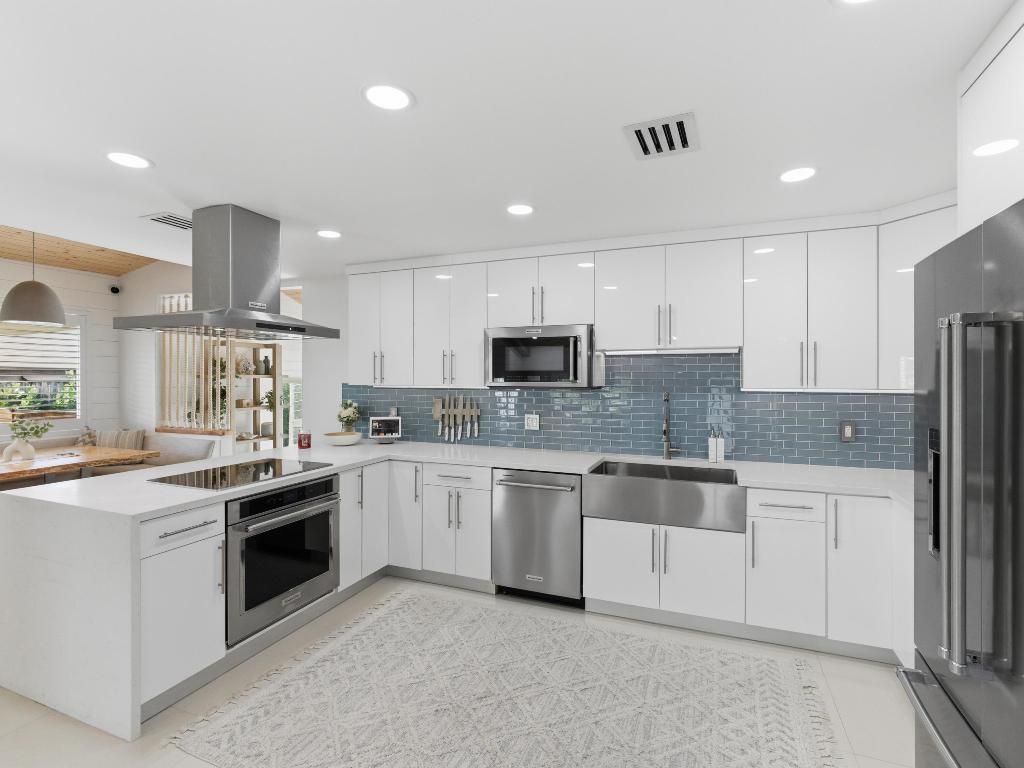 2210 NE 3rd Ave Avenue, Delray Beach, FL 33444 Photo